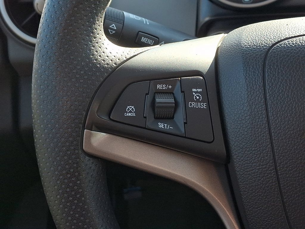 Used 2015 Chevrolet Sonic LT FWD image 21