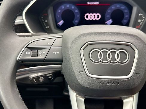 Used 2025 Audi Q3 2.0T Premium w/ Convenience Package image 11