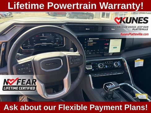 Used 2025 GMC Sierra 1500 Denali w/ Denali Reserve Package AWD/4WD image 16