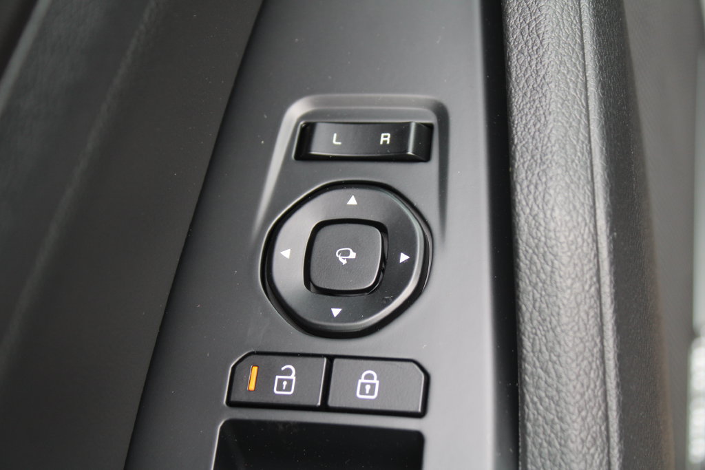 New 2026 Kia Sportage SX FWD image 21