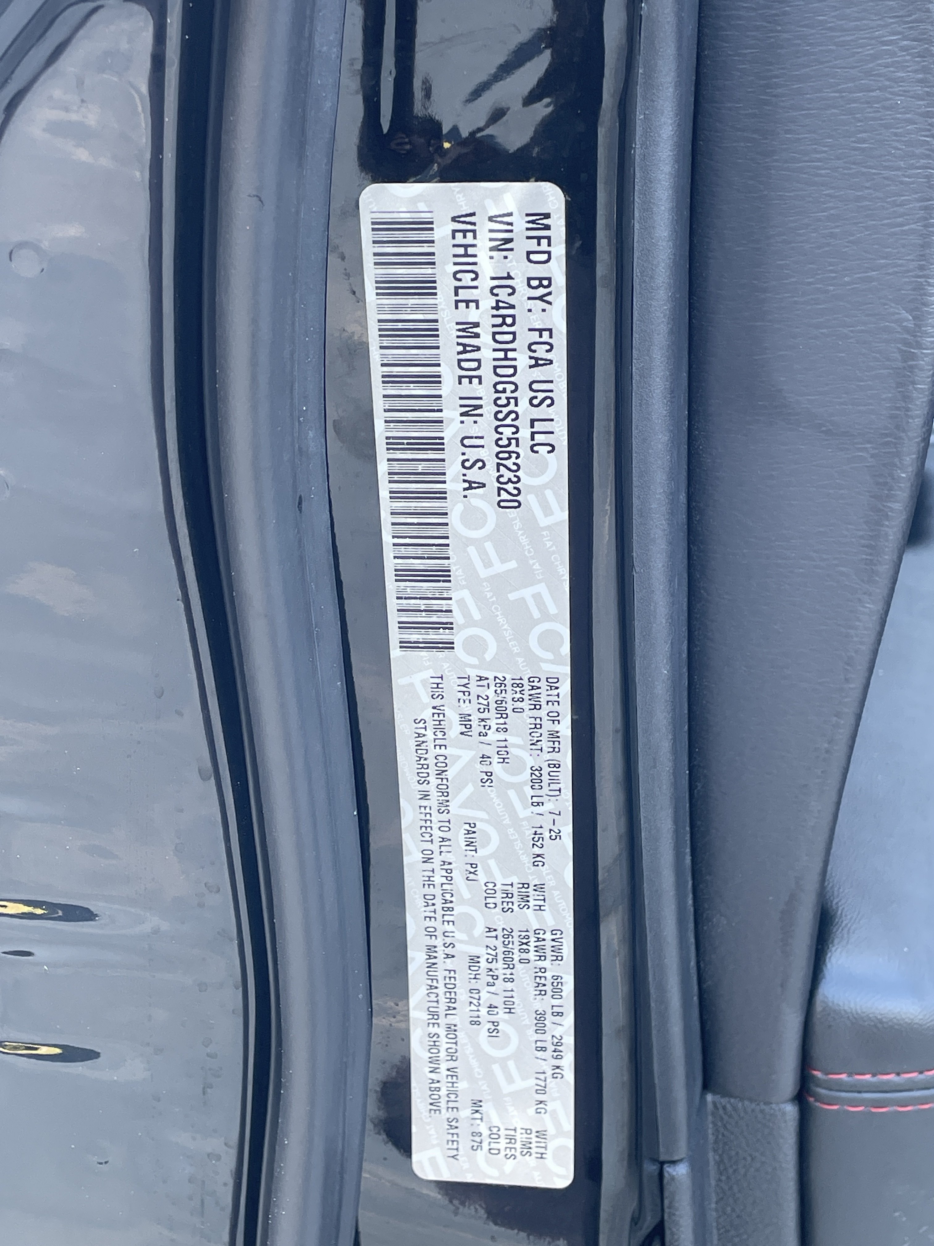 Used 2025 Dodge Durango GT RWD image 33