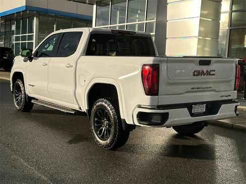 Used 2022 GMC Sierra 1500 AT4X image 36
