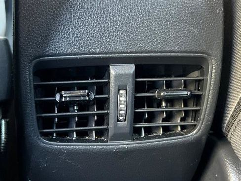 Certified 2023 Toyota Corolla Cross LE FWD image 14