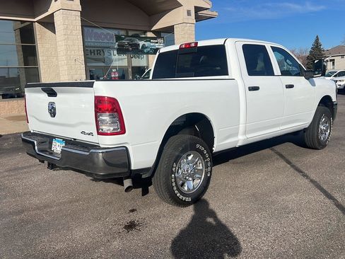 Used 2024 RAM 2500 Tradesman w/ Chrome Appearance Group image 9