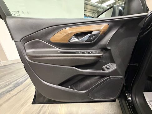 Used 2020 GMC Terrain SLE w/ Driver Convenience Package FWD image 51