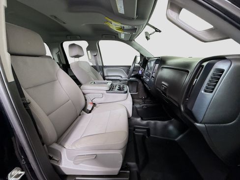 Used 2018 Chevrolet Silverado 1500 Custom image 26