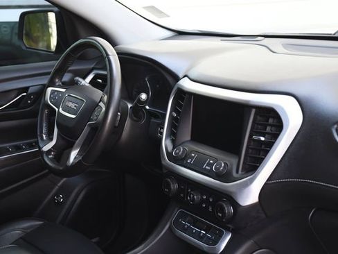 Used 2021 GMC Acadia SLT w/ Elevation Edition image 31