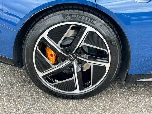 Used 2024 Audi RS e-tron GT w/ Carbon Performance Package AWD/4WD image 58