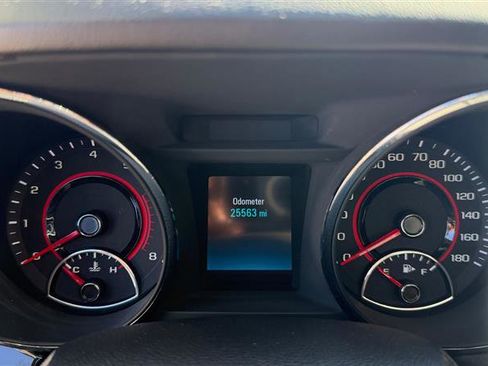 Used 2016 Chevrolet SS image 36