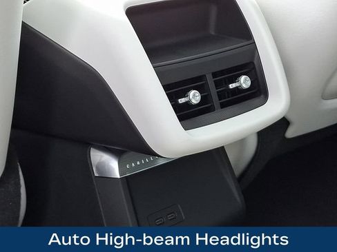 Used 2024 Cadillac Lyriq Luxury AWD/4WD image 21