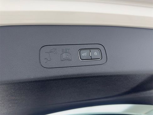 Used 2022 Lincoln Aviator Reserve w/ Equipment Group 201A image 84