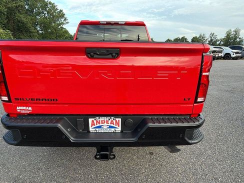 New 2026 Chevrolet Silverado 2500 LT w/ Trail Boss Package AWD/4WD image 9