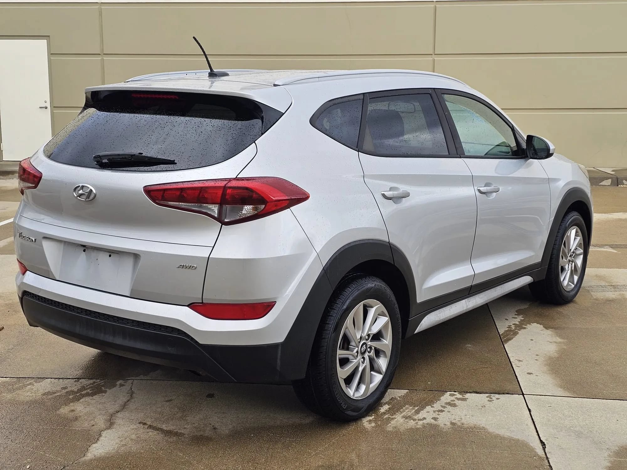Used 2017 Hyundai Tucson SE w/ SE Popular Package 02 AWD/4WD image 5