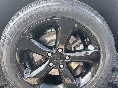 Used 2021 Jeep Grand Cherokee L Altitude image 19