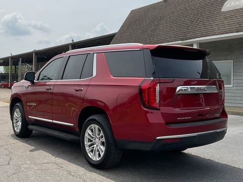 Used 2021 GMC Yukon SLT w/ SLT Premium Package image 5