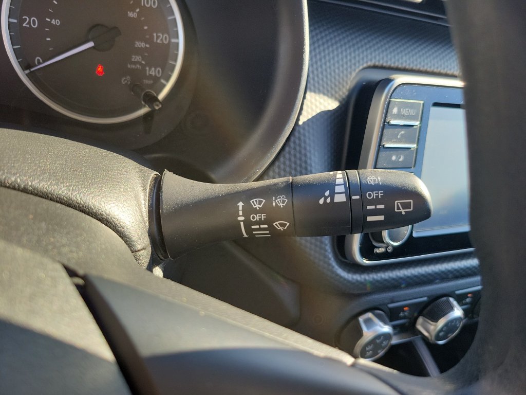 Used 2024 Nissan Kicks S FWD image 31