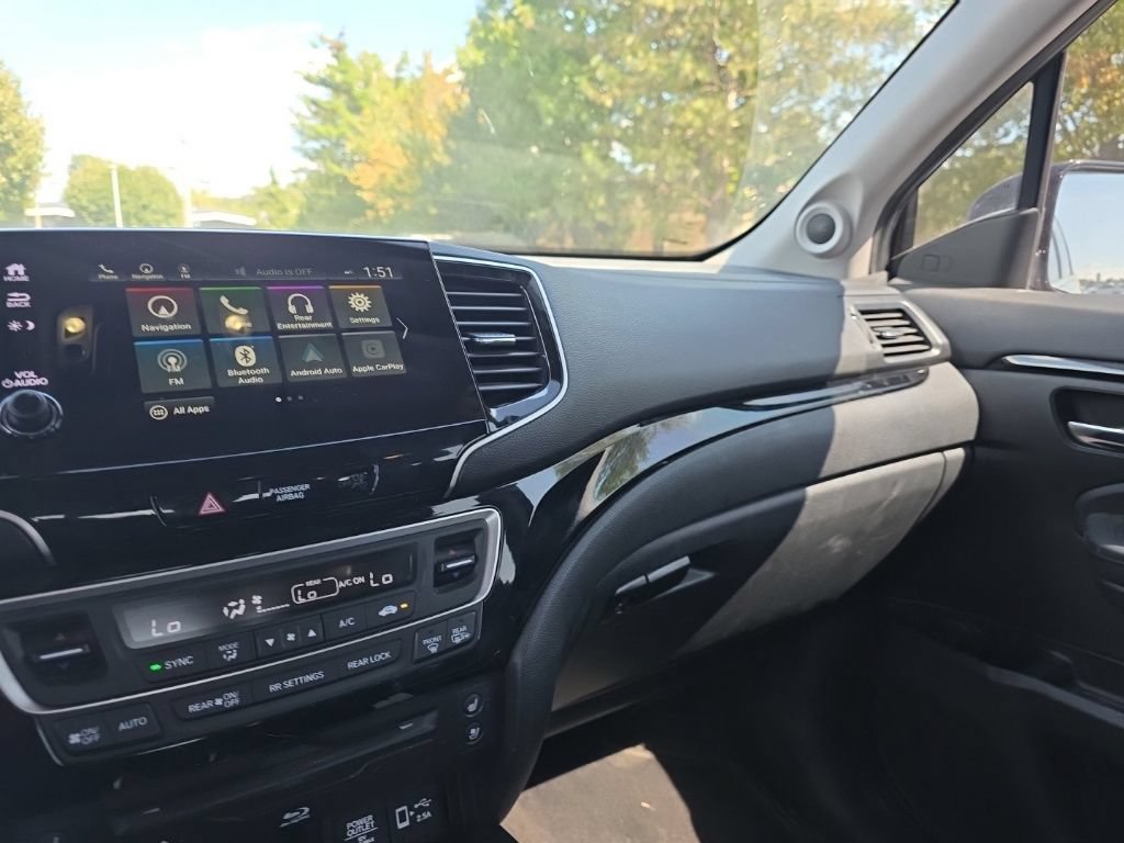 Used 2021 Honda Pilot Elite image 21