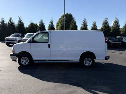 Used 2023 Chevrolet Express 2500 w/ Driver Convenience Package image 2