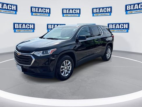 Used 2020 Chevrolet Traverse LS FWD image 4
