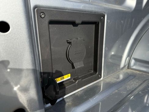 Used 2022 Ford F150 XLT w/ Equipment Group 302A High image 31