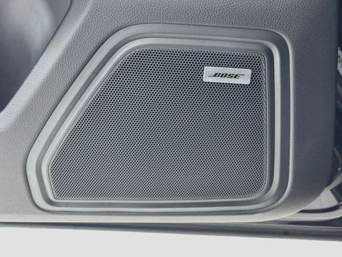 Certified 2026 Porsche Macan S AWD/4WD image 16