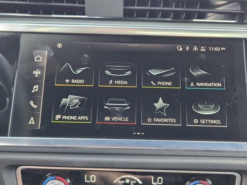 Certified 2025 Audi Q3 2.0T Premium Plus w/ Premium Plus Package image 23