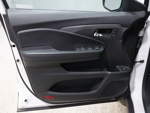 Used 2023 Honda Ridgeline RTL image 15