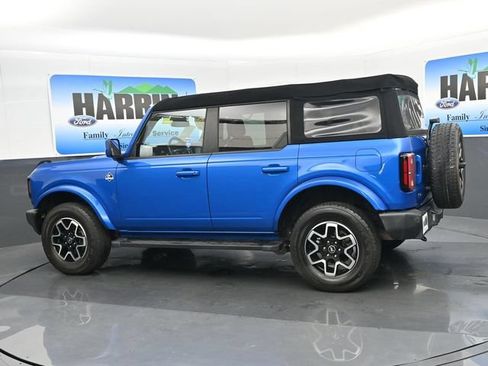 Used 2023 Ford Bronco Outer Banks AWD/4WD image 3