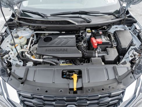 Used 2023 Nissan Rogue SV image 37