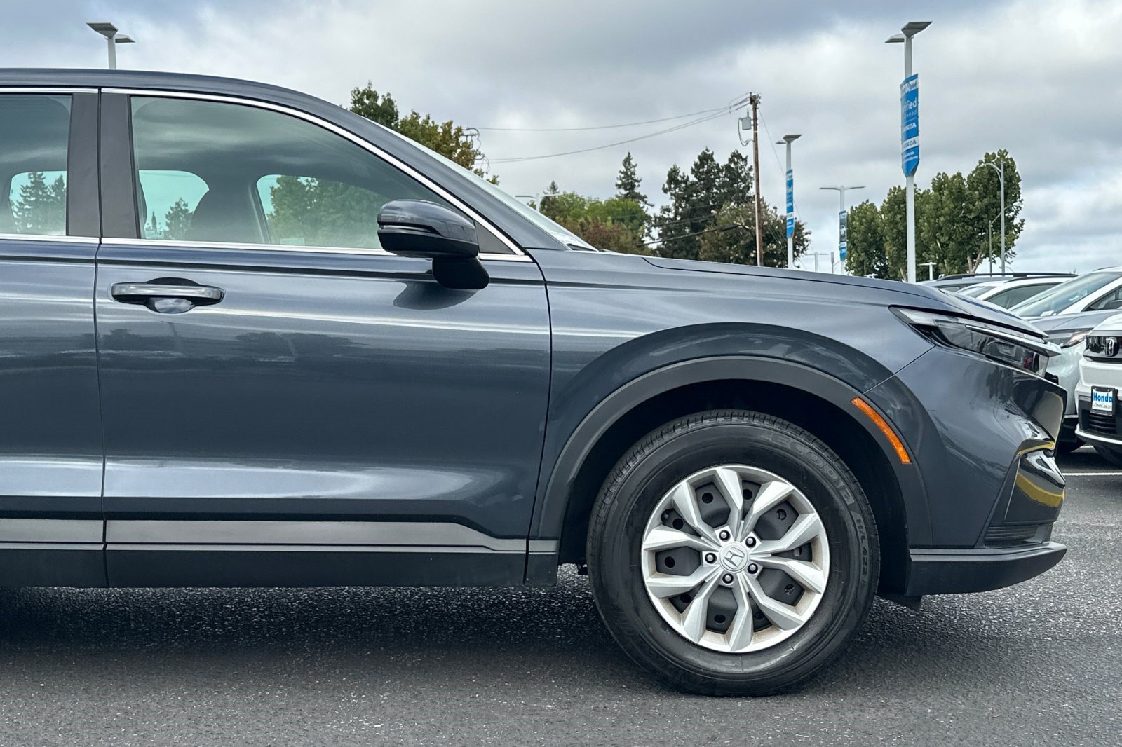 Used 2024 Honda CR-V LX image 35