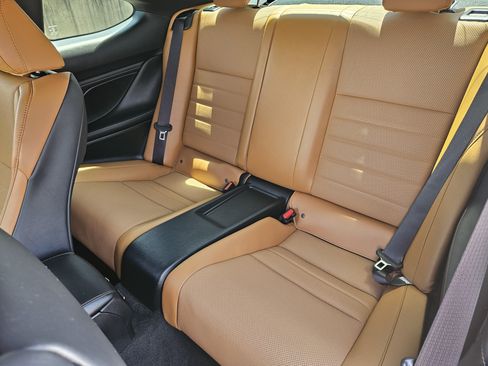 Used 2024 Lexus RC 300 w/ Premium Package RWD image 28