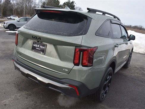 Certified 2025 Kia Sorento SX image 3