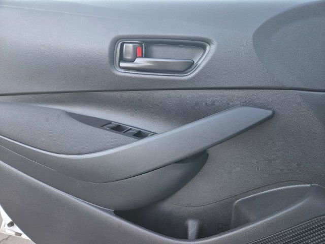 Certified 2025 Toyota Corolla LE FWD image 21