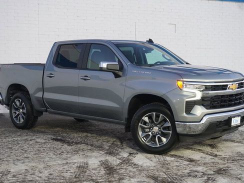 New 2026 Chevrolet Silverado 1500 LT image 3