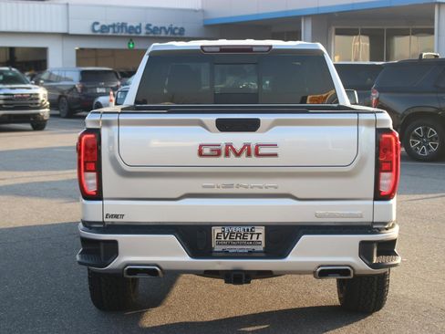 Used 2022 GMC Sierra 1500 Elevation w/ Preferred Package AWD/4WD image 6