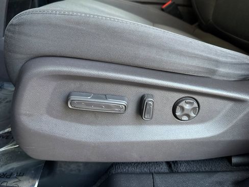 Used 2019 Honda Odyssey EX image 13