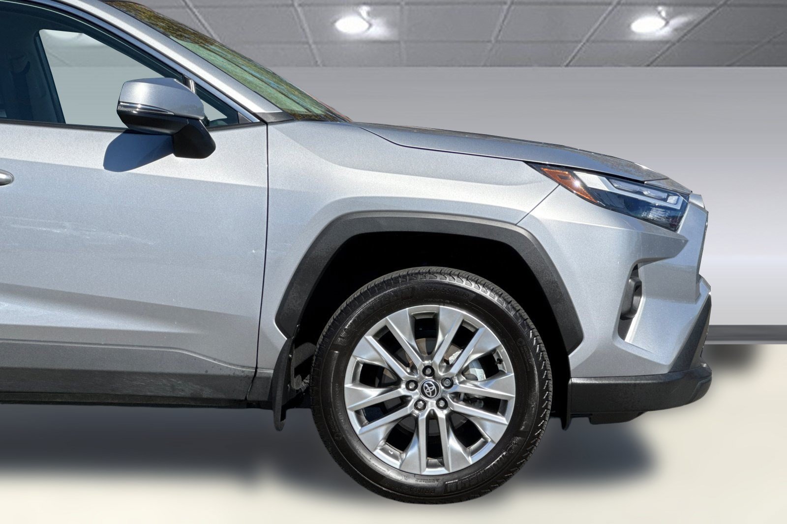 Certified 2025 Toyota RAV4 XLE Premium AWD/4WD image 34
