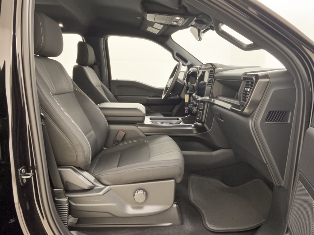 Certified 2025 Ford F150 STX RWD image 30