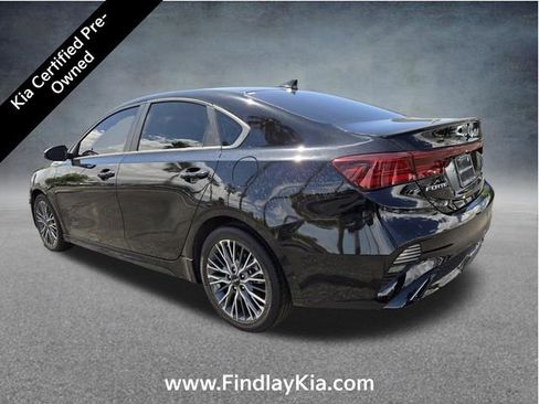 Certified 2022 Kia Forte GT-Line w/ GT-Line Technology Package FWD image 9
