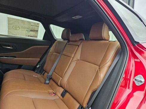 New 2026 Toyota Crown Signia image 9