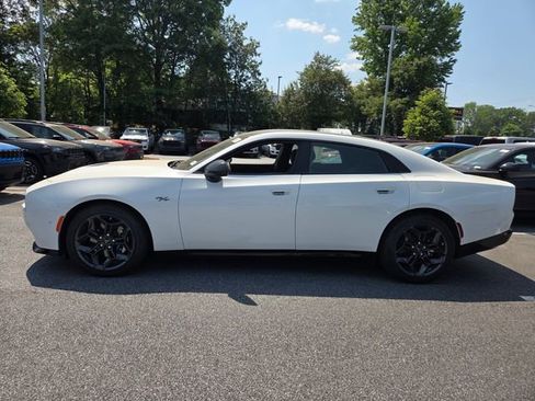 New 2026 Dodge Charger R/T AWD/4WD image 4