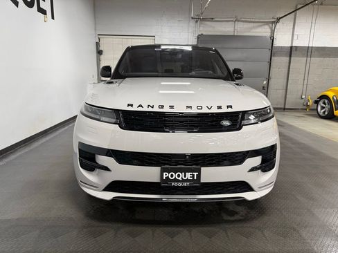 Used 2023 Land Rover Range Rover Sport SE Dynamic image 3