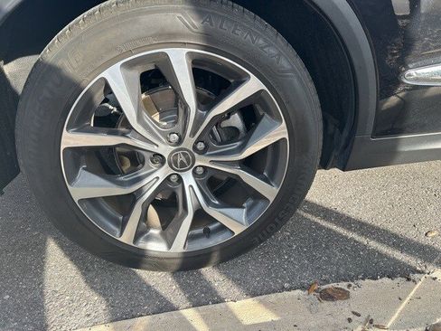 Used 2023 Acura MDX FWD w/ Technology Package image 4