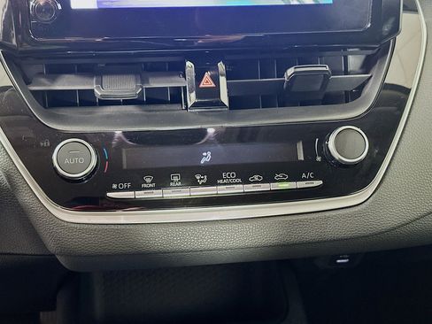 Used 2024 Toyota Corolla LE image 22