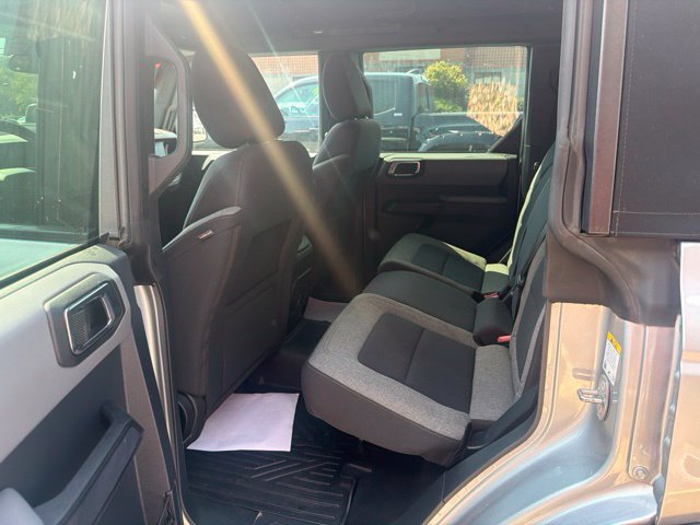 Used 2022 Ford Bronco 4-Door AWD/4WD image 9