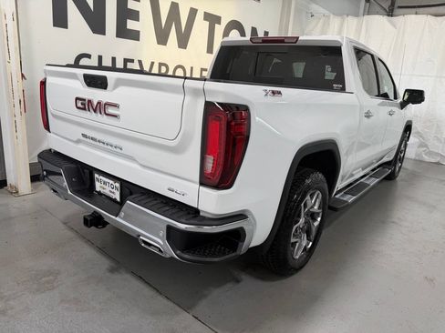 New 2026 GMC Sierra 1500 SLT w/ SLT Premium Package AWD/4WD image 31