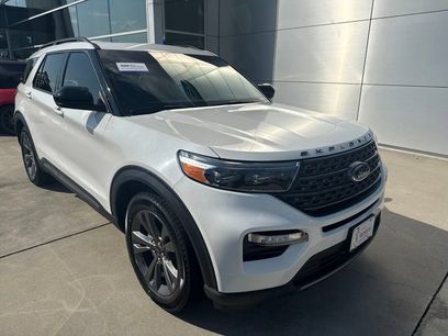 Certified 2024 Ford Explorer XLT w/ Equipment Group 202A