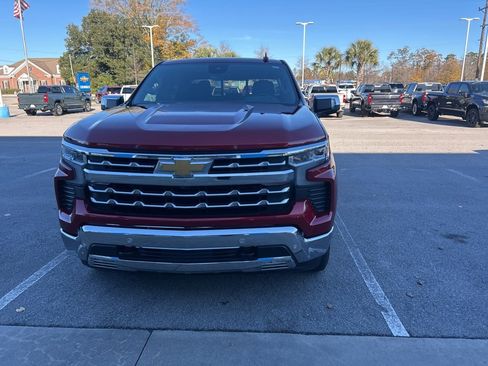 Used 2023 Chevrolet Silverado 1500 LTZ w/ LTZ Premium Package image 2