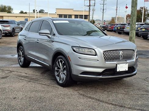 Certified 2021 Lincoln Nautilus Reserve w/ Equipment Group 201A image 20