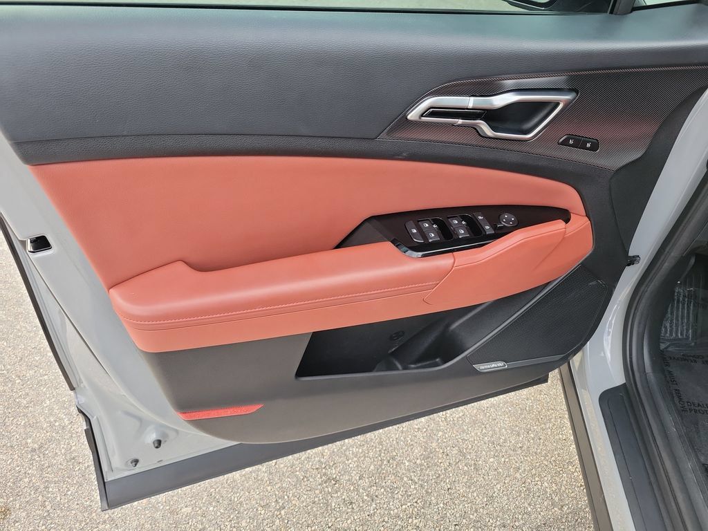Used 2023 Kia Sportage SX FWD image 20